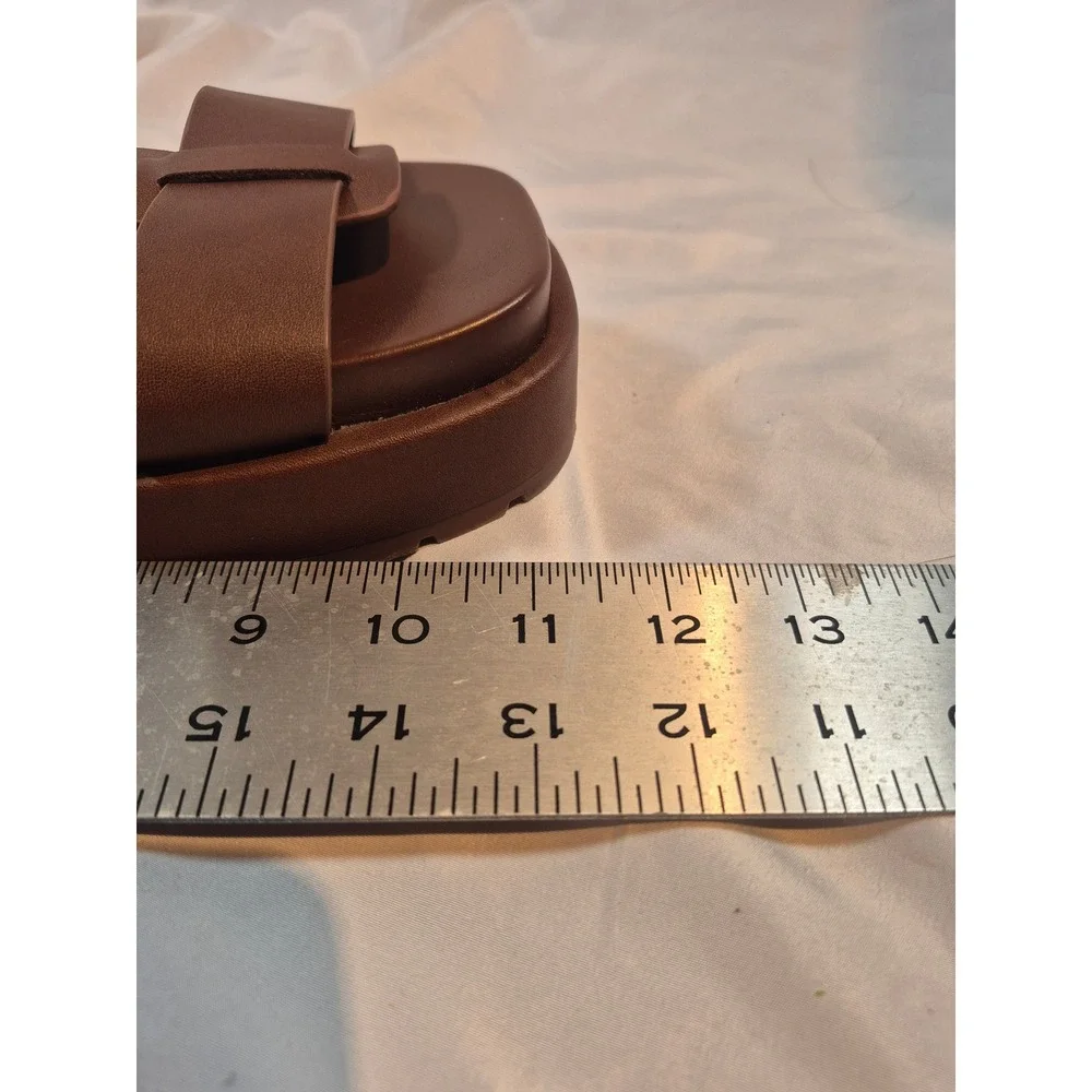 Torrid Dark Brown Gladiator Strappy Buckle Chunky Sandals US 9.5WW EU 39.5